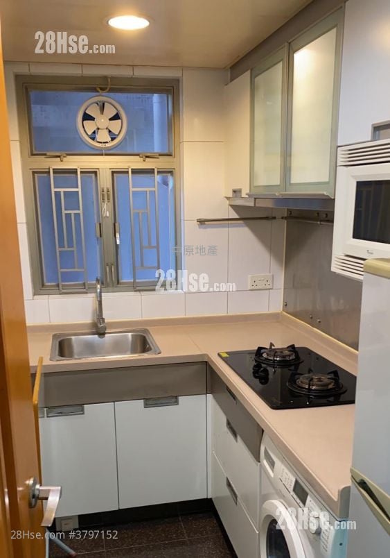 Yoho Town 售盘 2 房 422 平方尺