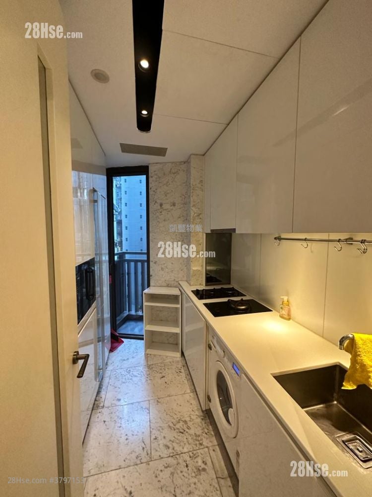 The Gloucester Sell 2 Bedrooms , 1 Bathroom 659 ft²