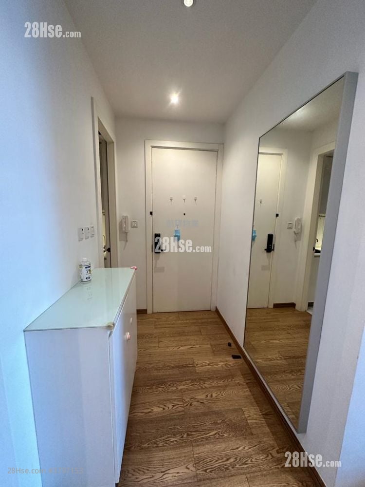 The Gloucester Sell 2 Bedrooms , 1 Bathroom 659 ft²