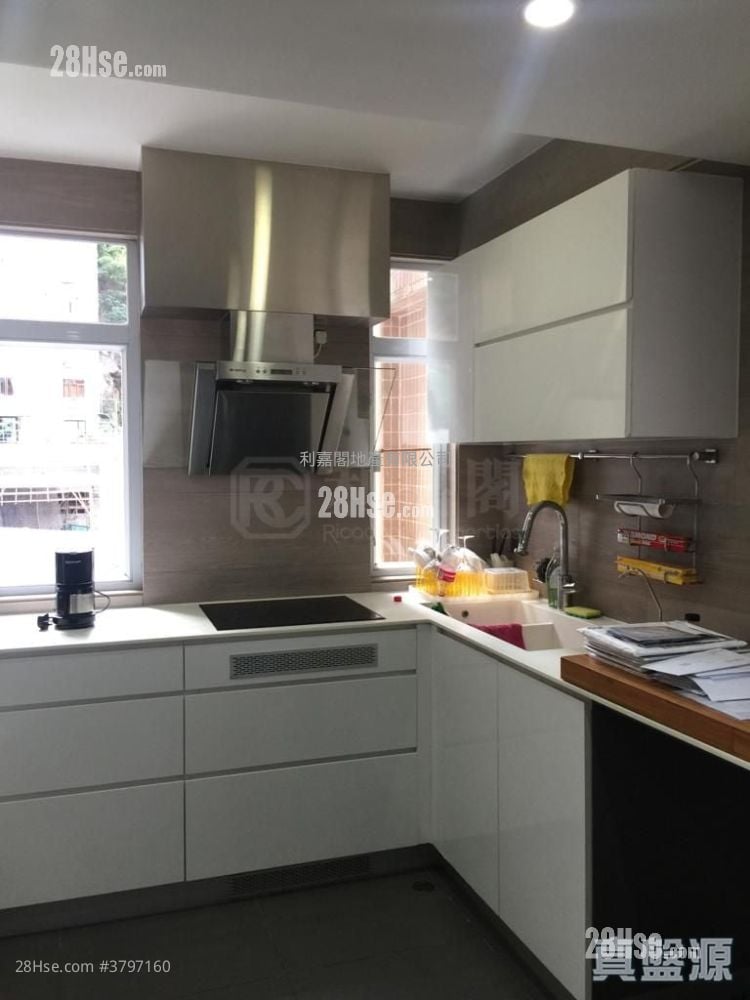 海景台 售盘 2 房 , 1 浴室 730 平方尺