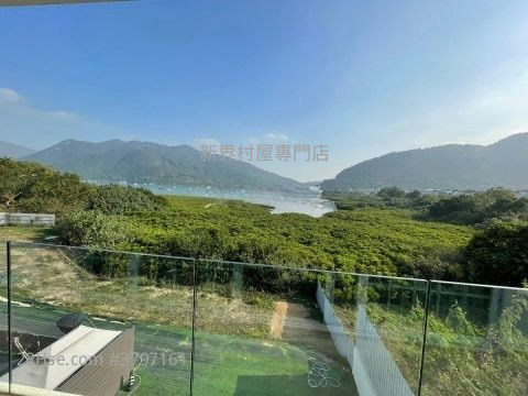 村屋 售盘 3 房 , 4 浴室 2,100 平方尺