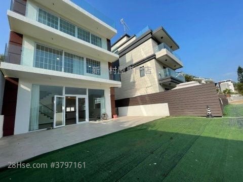 村屋 售盘 3 房 , 4 浴室 2,100 平方尺