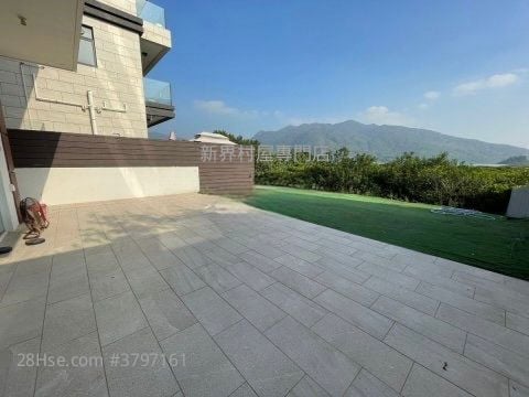 村屋 售盘 3 房 , 4 浴室 2,100 平方尺