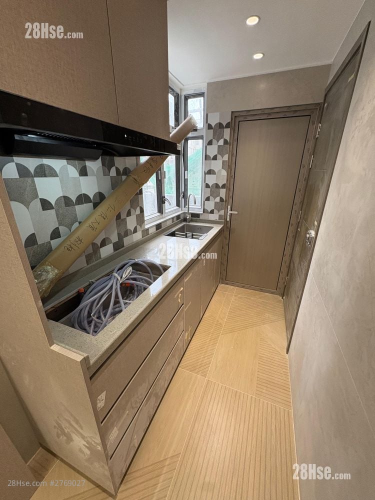 仁俊大厦 租盘 3 房 , 1 浴室 446 平方尺