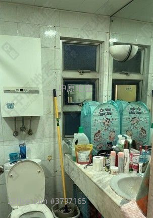 嘉湖山庄 售盘 3 房 , 1 浴室 551 平方尺