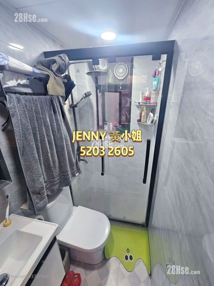 Lyton Building Sell 1,077 ft²