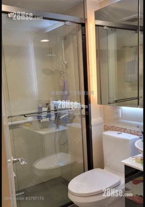 Park Central Sell 3 Bedrooms , 2 Bathrooms 674 ft²