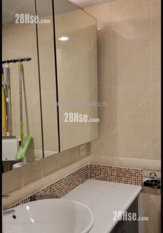 Park Central Sell 3 Bedrooms , 2 Bathrooms 674 ft²