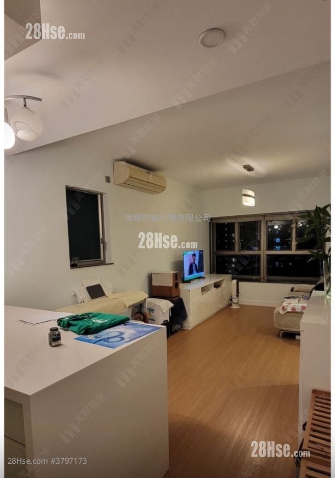 Park Central Sell 3 Bedrooms , 2 Bathrooms 674 ft²