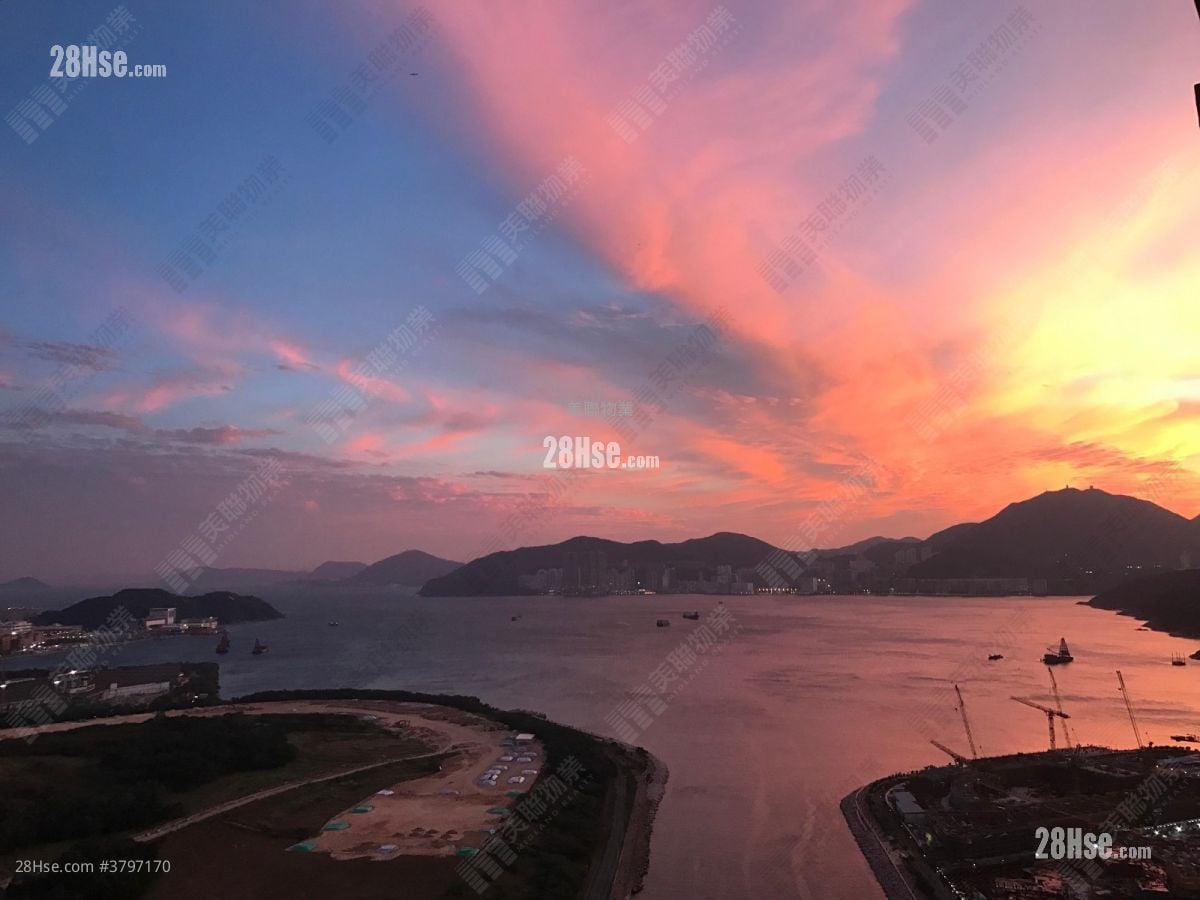 Oscar By The Sea Rental 3 Bedrooms , 1 Bathroom 612 ft²