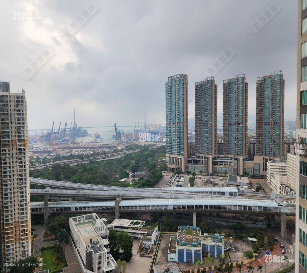 Banyan Garden Rental 2 Bedrooms , 1 Bathroom 468 ft²