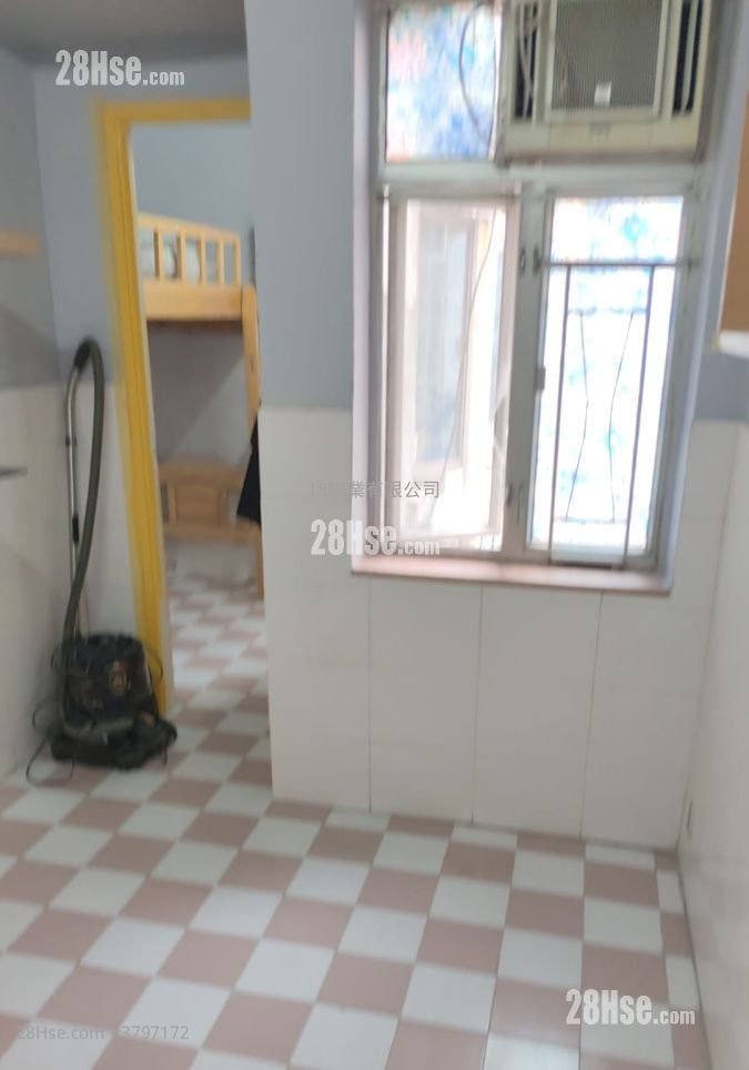 Chinese Mansion Rental 2 Bedrooms , 1 Bathroom 260 ft²