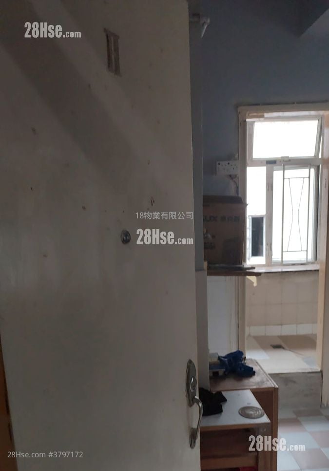 Chinese Mansion Rental 2 Bedrooms , 1 Bathroom 260 ft²