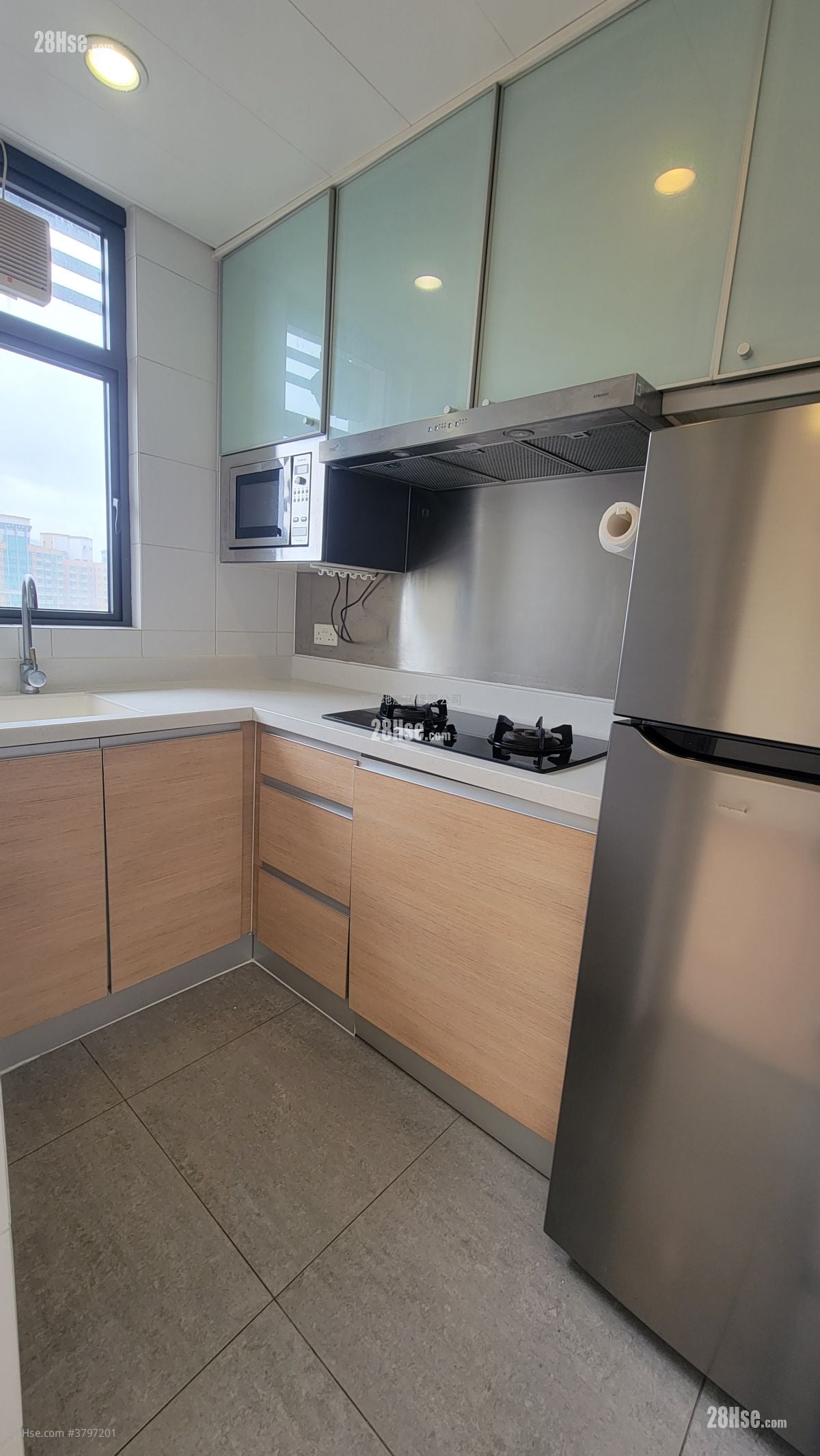 立坊 租盘 395 平方尺