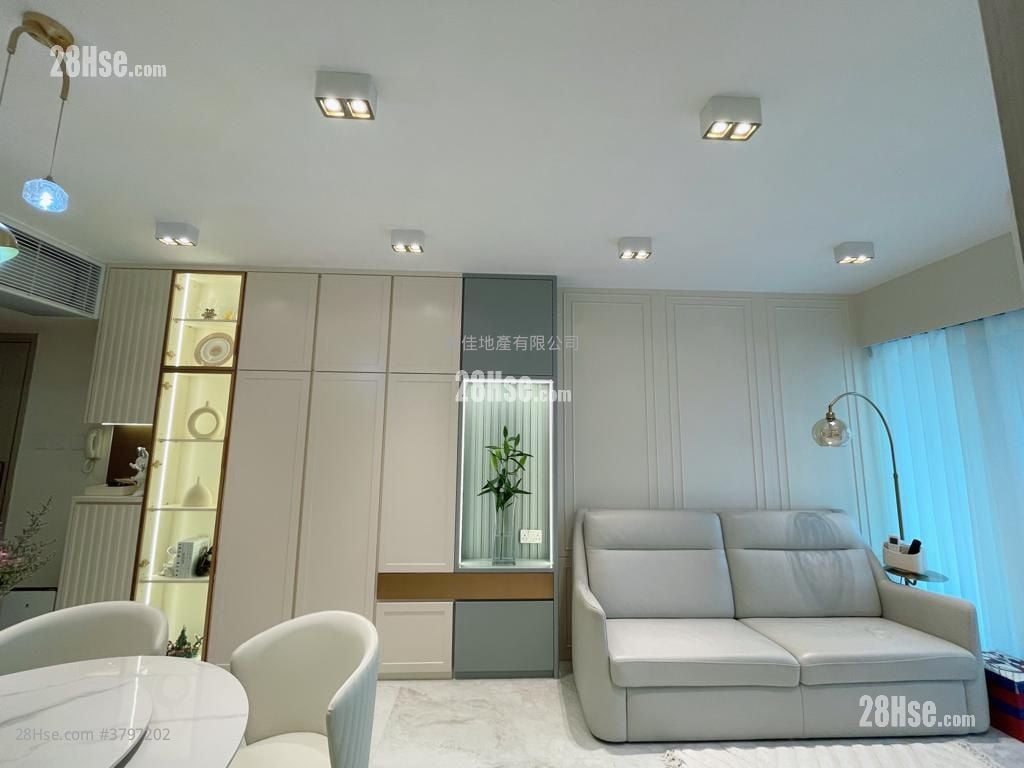 君傲湾 售盘 3 房 , 2 浴室 655 平方尺