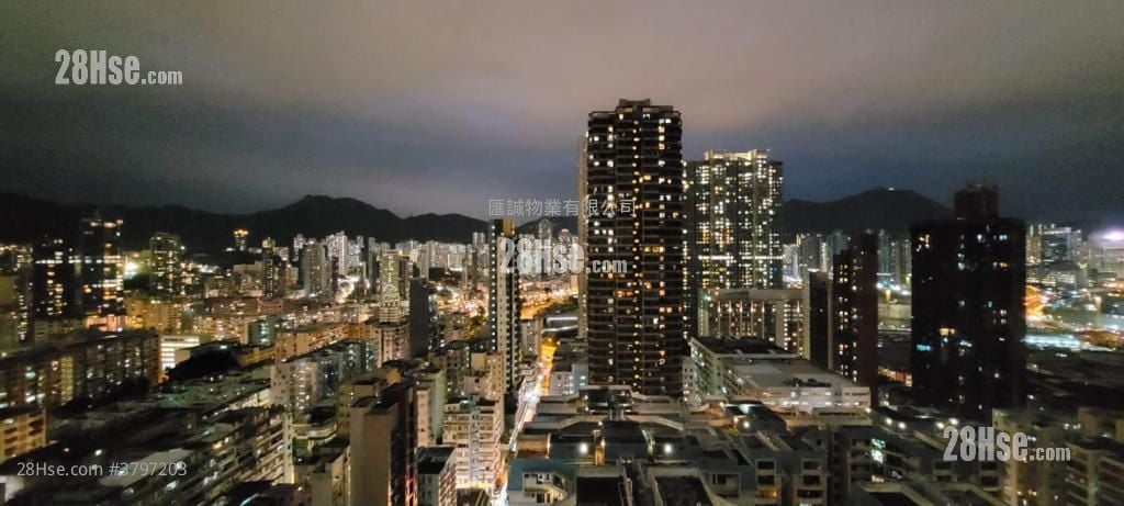 Downtown 38 售盘 2 房 , 1 浴室 385 平方尺