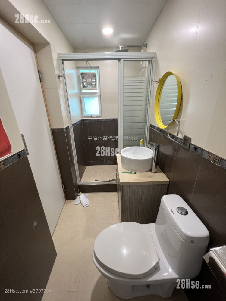 Fairview Park Sell 3 Bedrooms 1,035 ft²