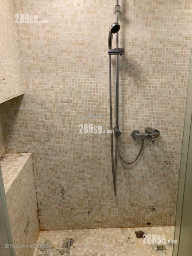 Yik Fat Building Rental 1 Bedroom , 1 Bathroom 233 ft²