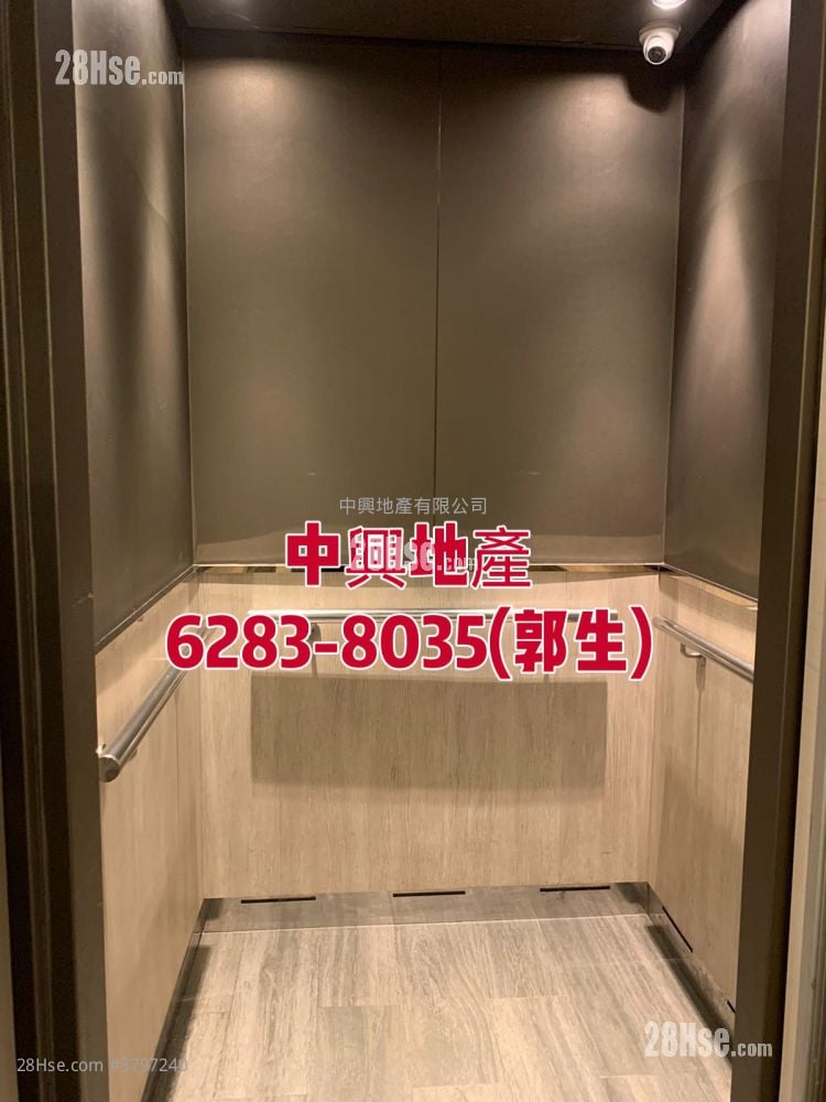 The Lodge Sell Studio , 1 Bathroom 213 ft²