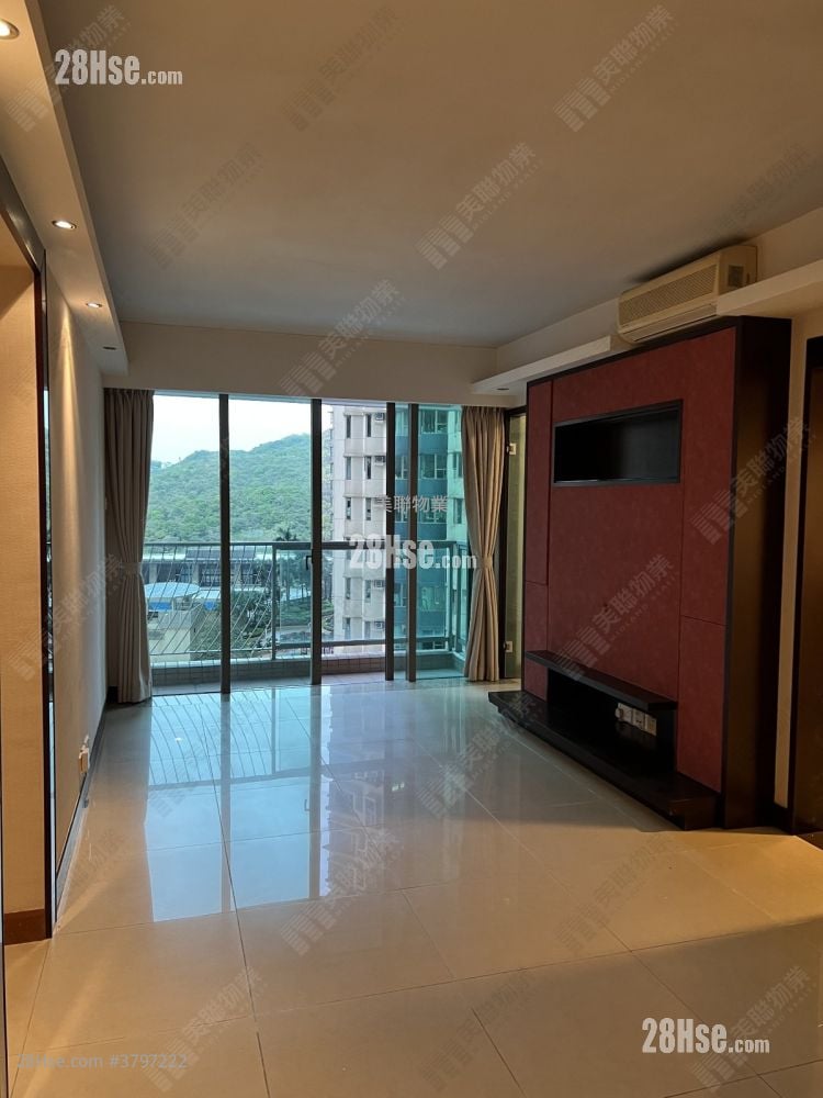 君傲湾 租盘 3 房 , 2 浴室 668 平方尺