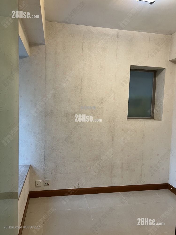 君傲湾 租盘 3 房 , 2 浴室 668 平方尺