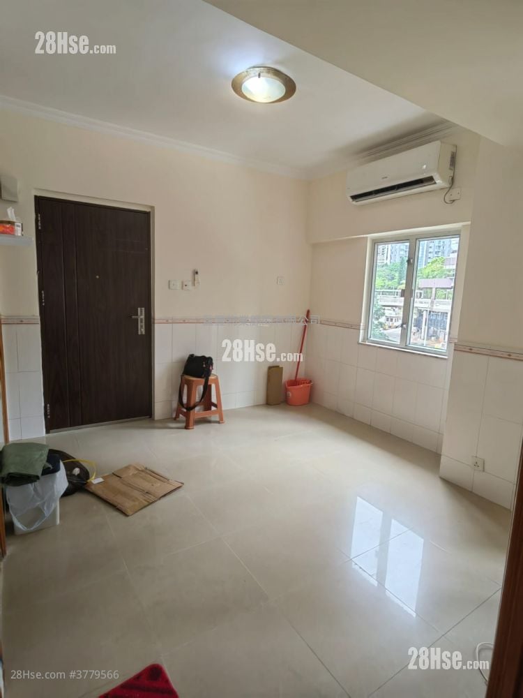 Wah To Building Rental 2 Bedrooms , 1 Bathroom 363 ft²