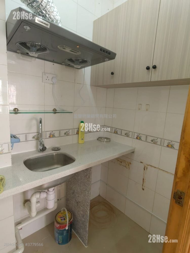 Wah To Building Rental 2 Bedrooms , 1 Bathroom 363 ft²