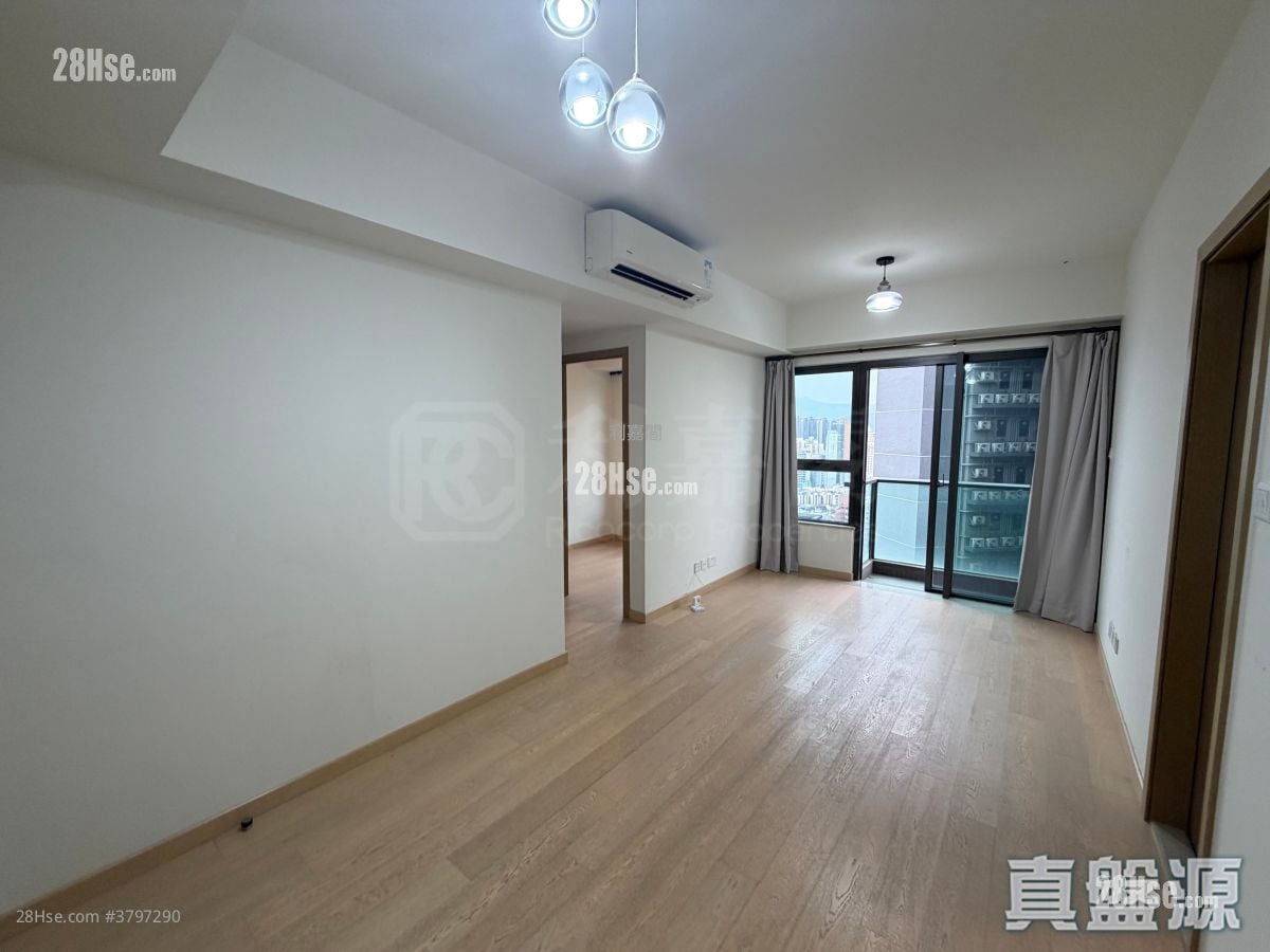 Sol City Sell 2 Bedrooms , 1 Bathroom 496 ft²