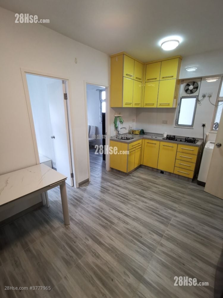 Luen Wai Apartment Rental 2 Bedrooms , 1 Bathroom 328 ft²