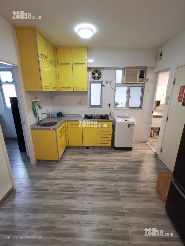 Luen Wai Apartment Rental 2 Bedrooms , 1 Bathroom 328 ft²