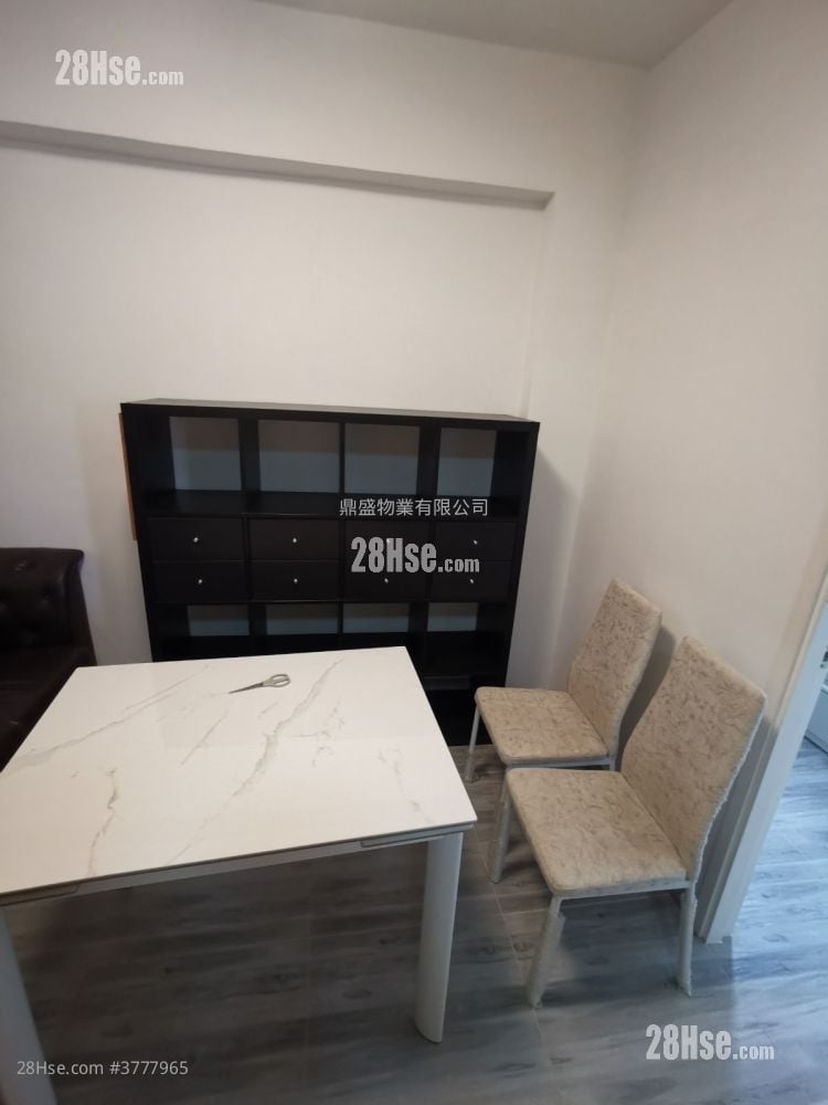 Luen Wai Apartment Rental 2 Bedrooms , 1 Bathroom 328 ft²