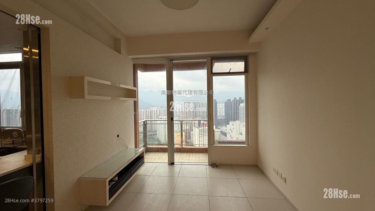 晋名峰 租盘 2 房 , 1 浴室 568 平方尺