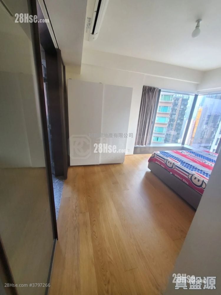 殷然 售盘 2 房 , 2 浴室 922 平方尺