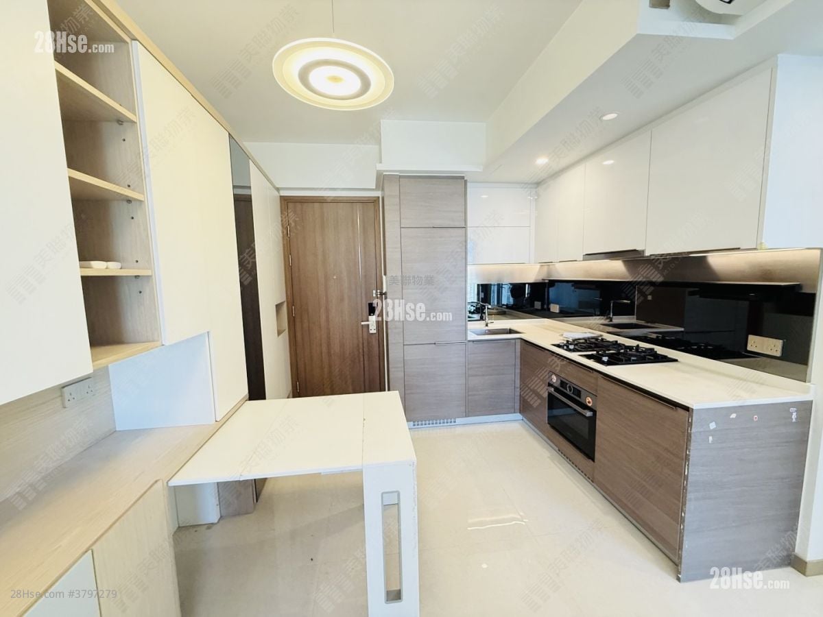 Aurora Rental 2 Bedrooms , 1 Bathroom 444 ft²