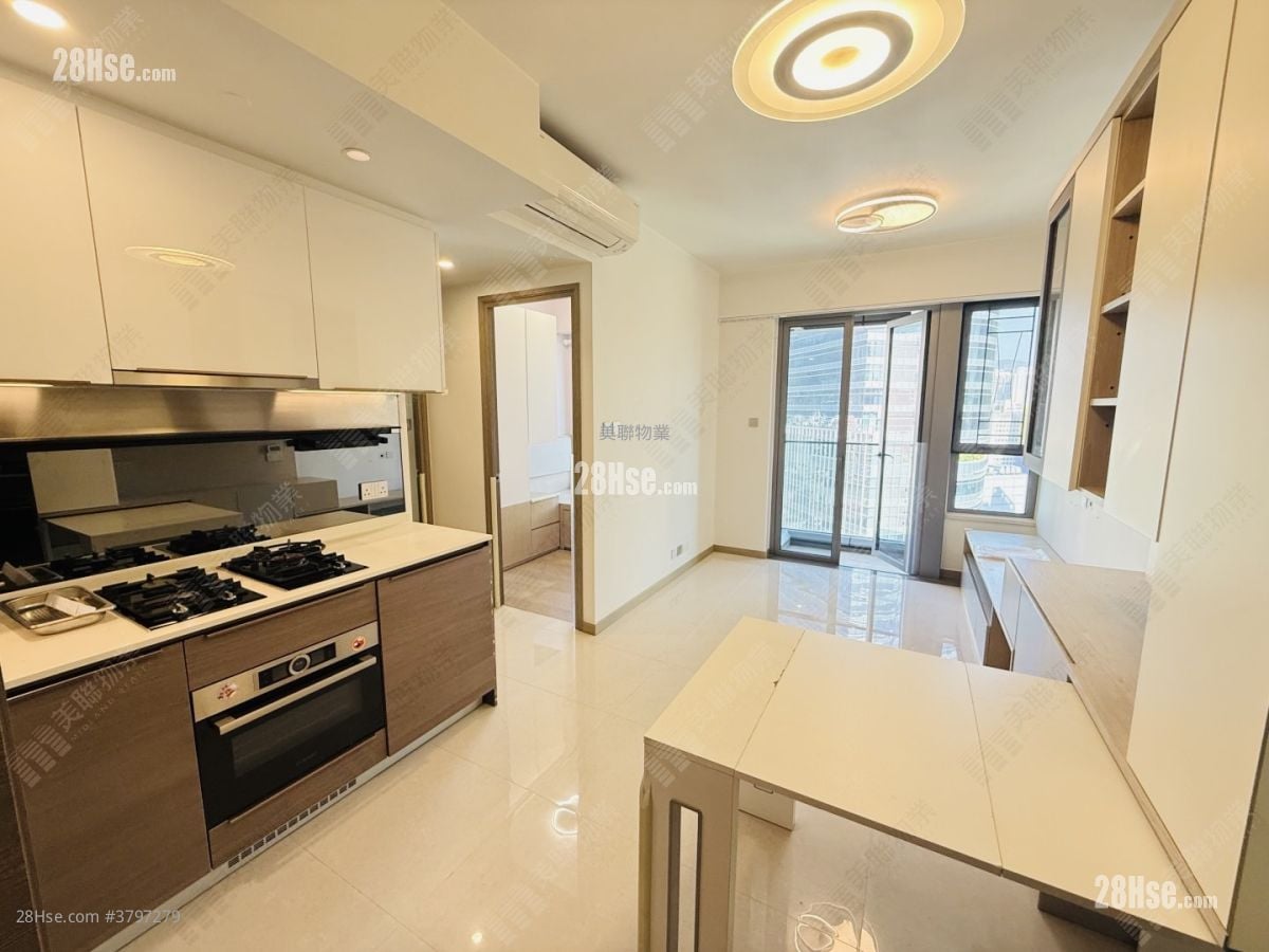 Aurora Rental 2 Bedrooms , 1 Bathroom 444 ft²