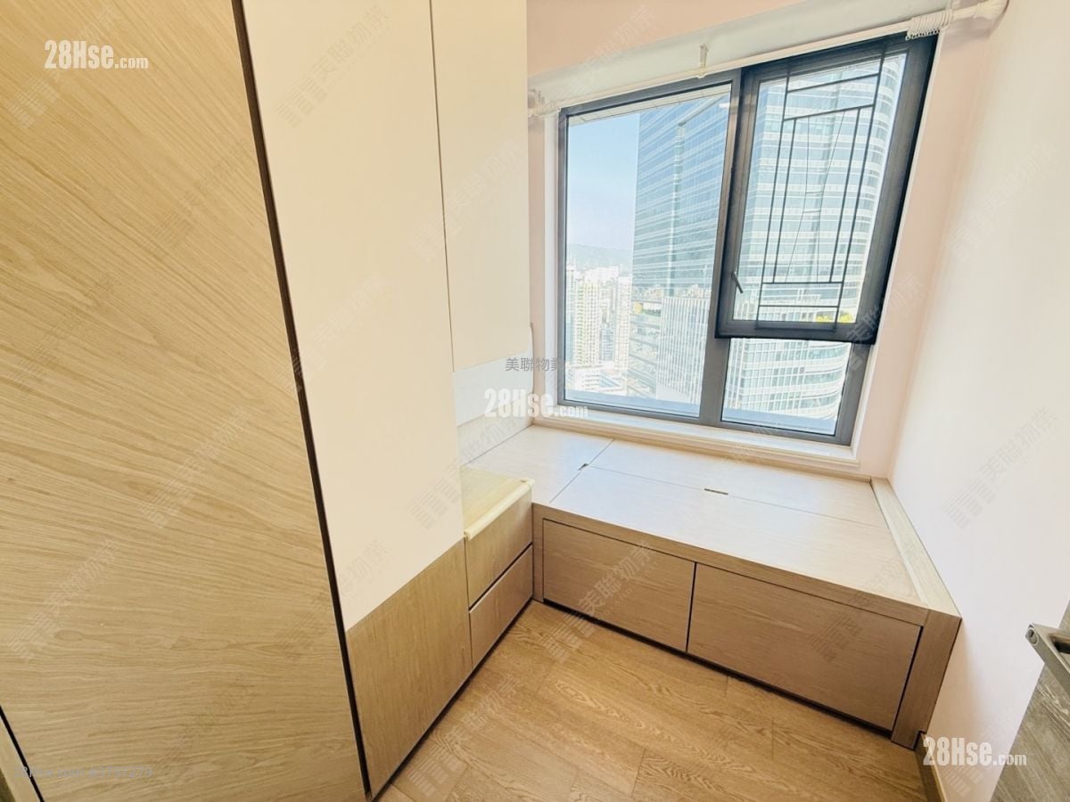 Aurora Rental 2 Bedrooms , 1 Bathroom 444 ft²