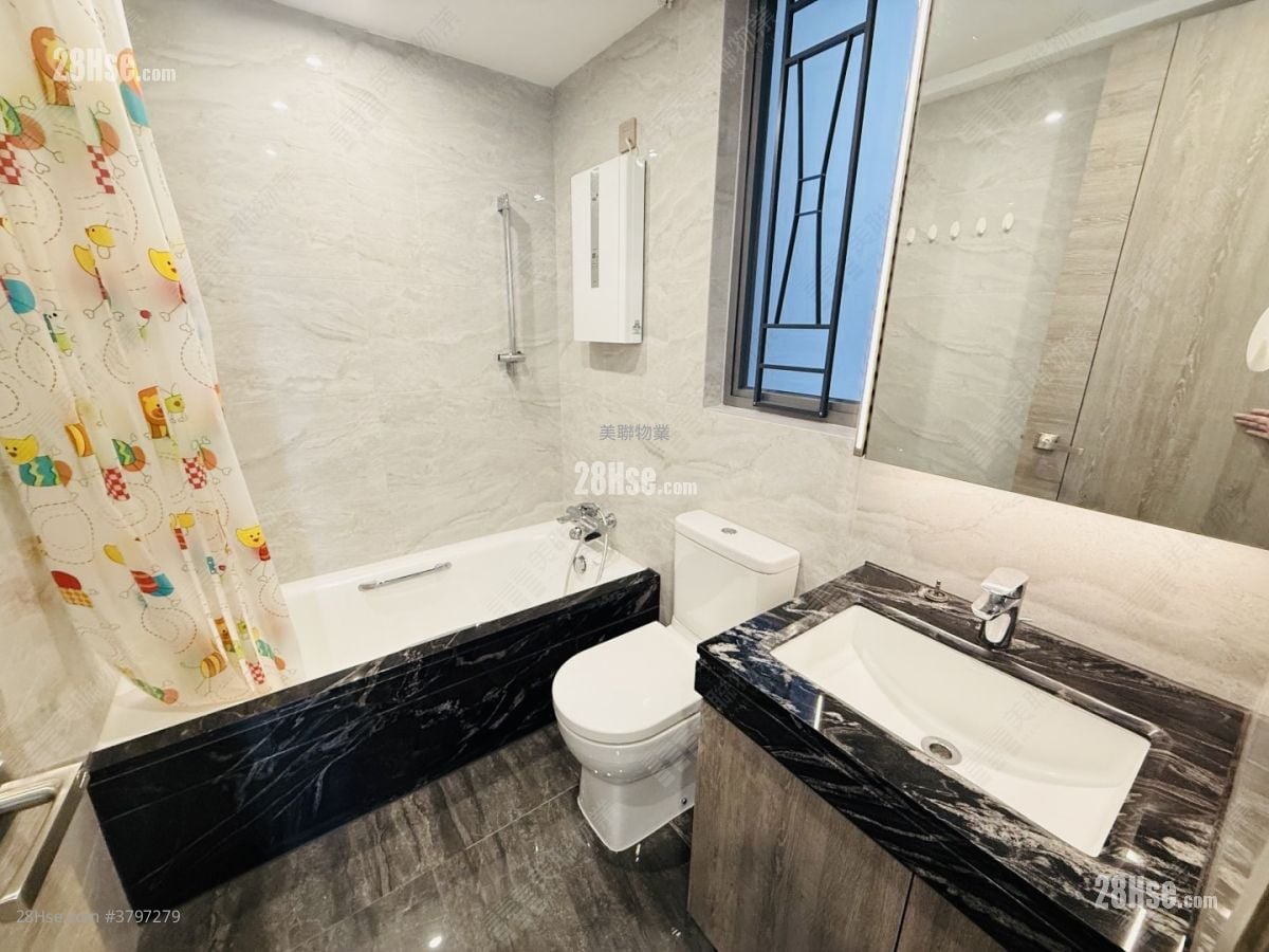 Aurora Rental 2 Bedrooms , 1 Bathroom 444 ft²