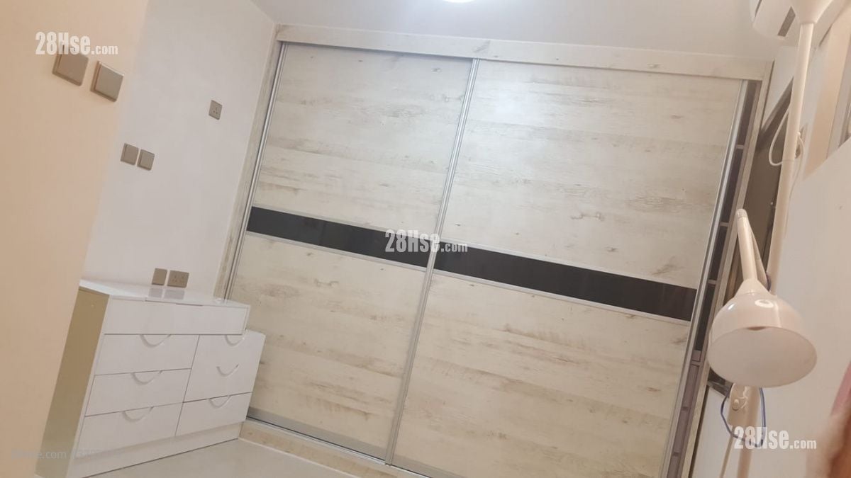 Village Rental 2 Bedrooms , 2 Bathrooms 700 ft²