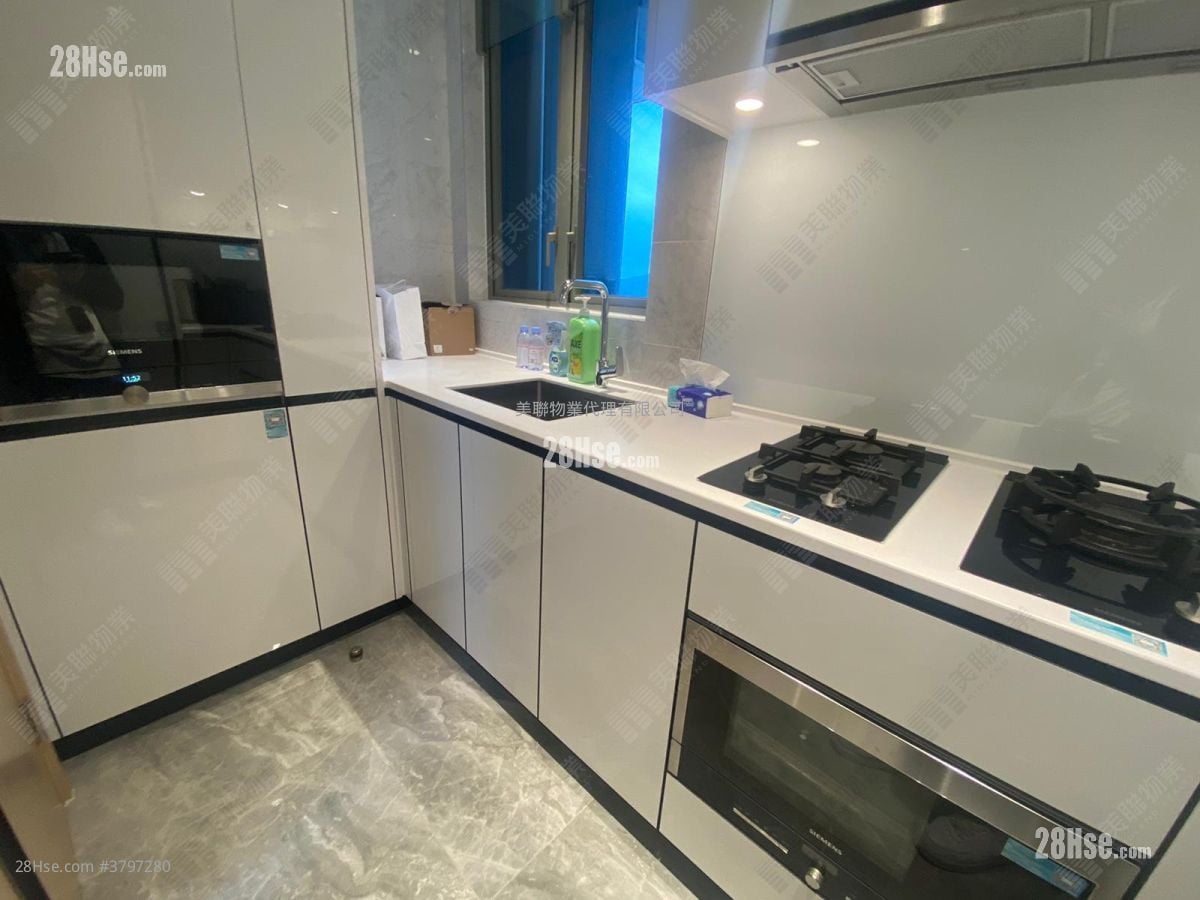 Marini 租盘 3 房 , 2 浴室 770 平方尺