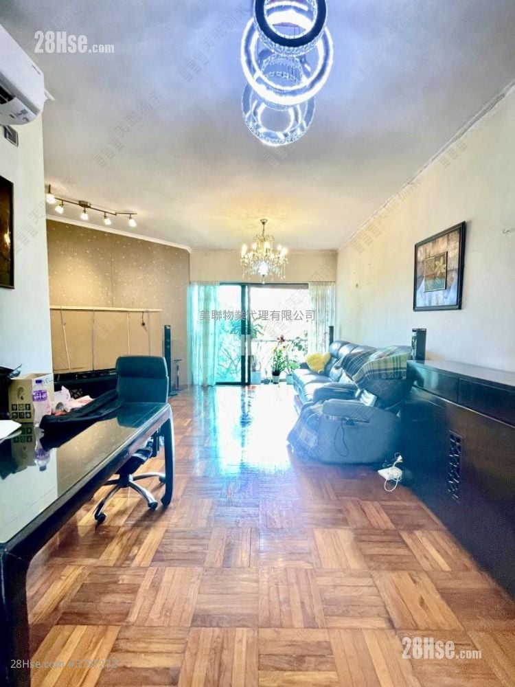 奕翠园 售盘 3 房 942 平方尺