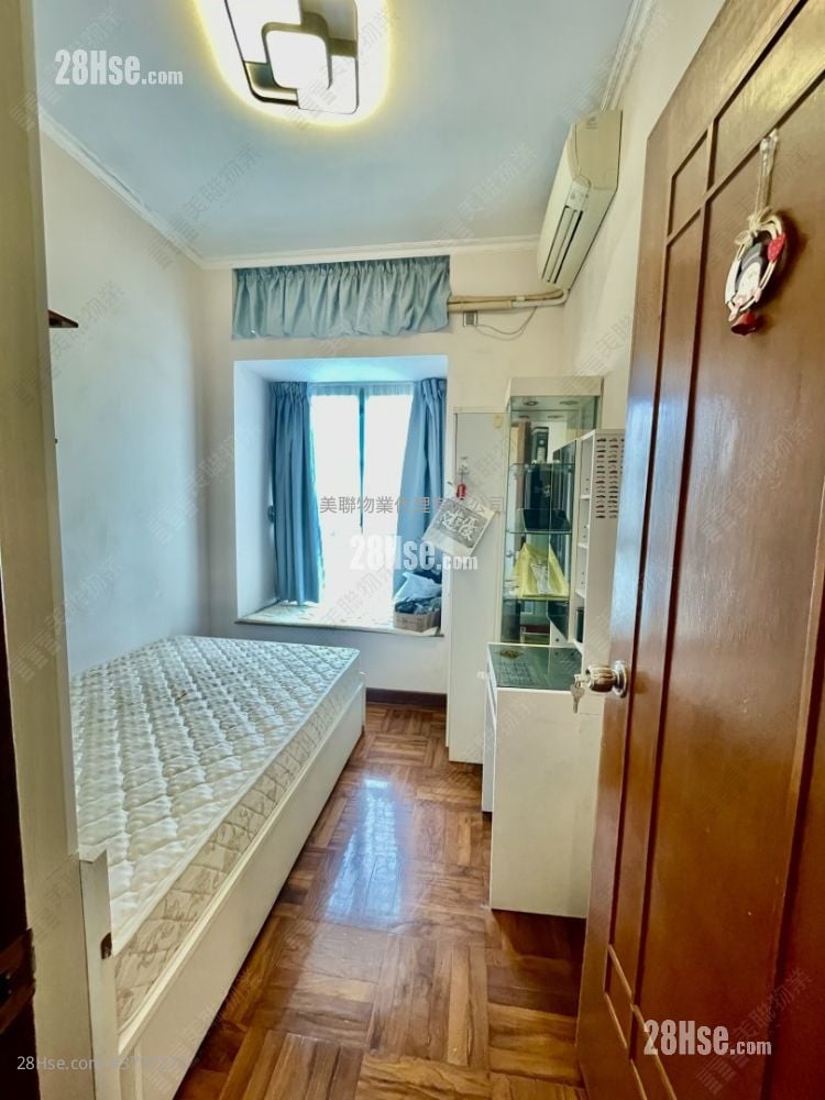 奕翠园 售盘 3 房 942 平方尺