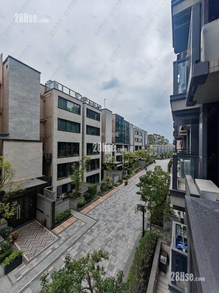 Wetland Seasons Park Sell 4 Bedrooms , 3 Bathrooms 636 ft²