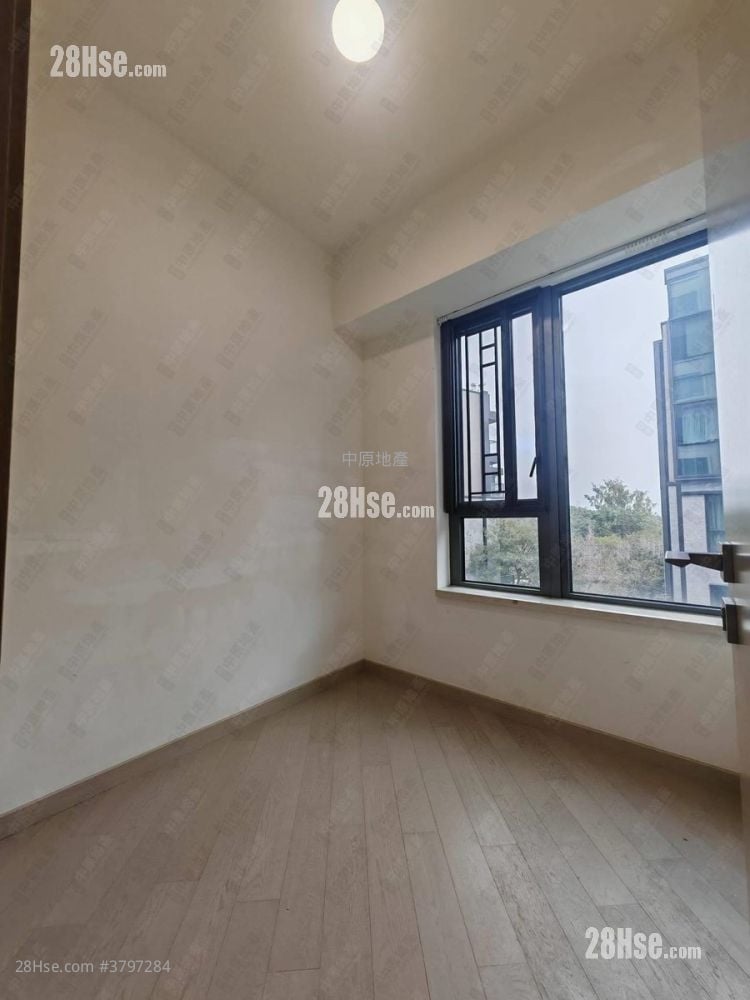 Wetland Seasons Park Sell 4 Bedrooms , 3 Bathrooms 636 ft²