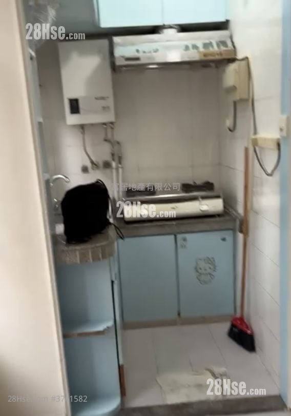 Ever Rich Mansion Sell 2 Bedrooms , 1 Bathroom 224 ft²