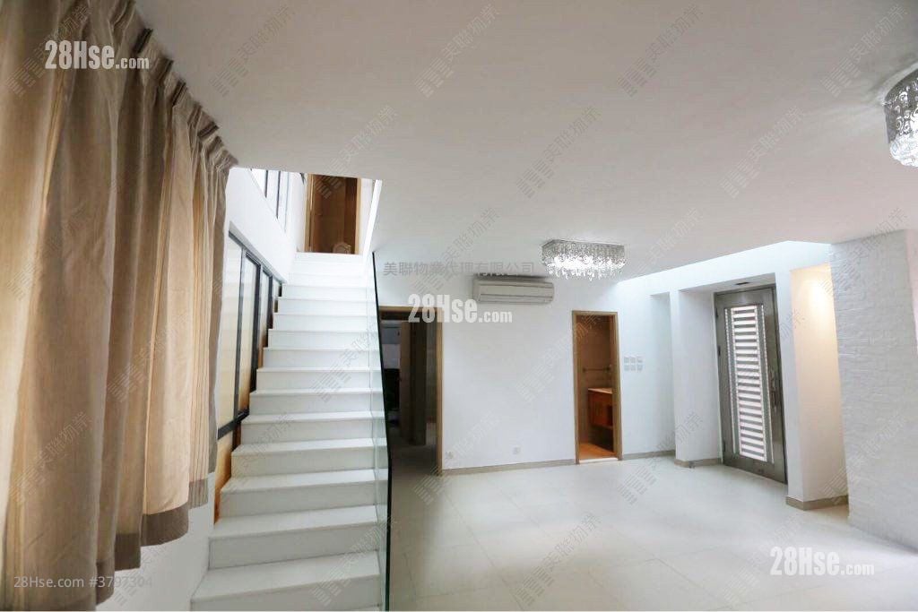 雅阁花园 售盘 3 房 1,244 平方尺