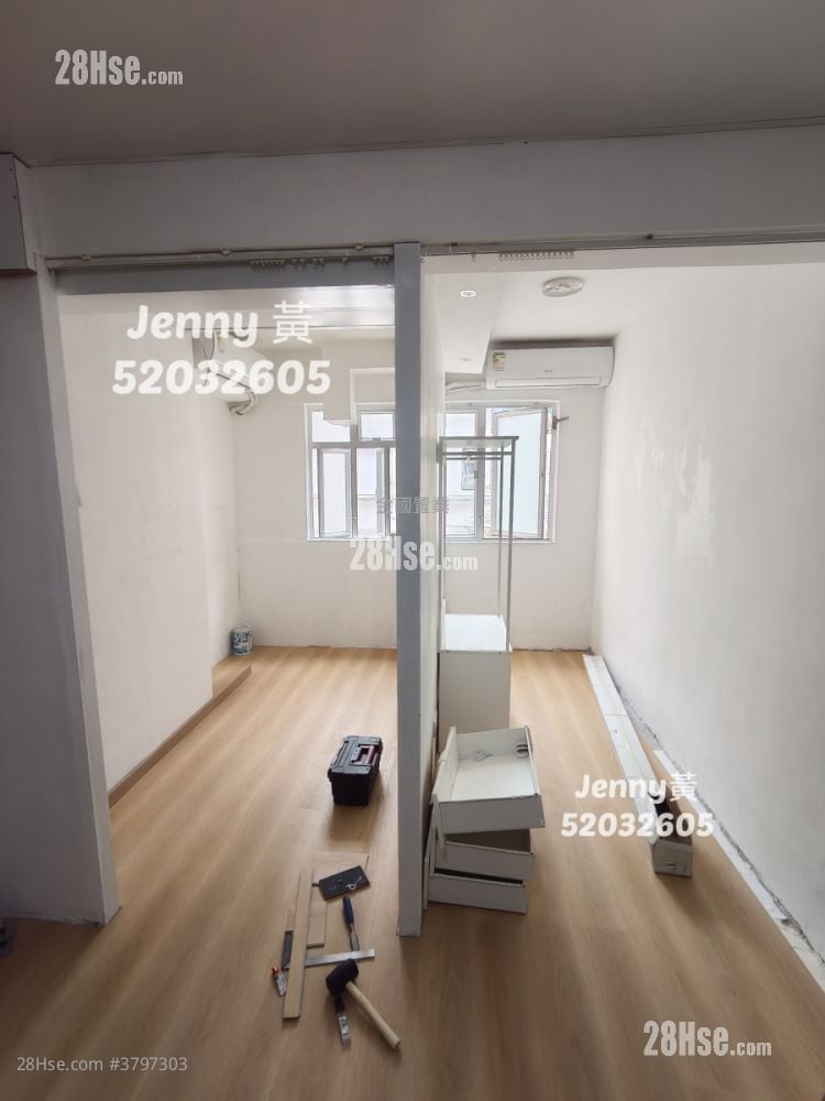 金冠大厦 租盘 4 房 , 2 浴室 644 平方尺