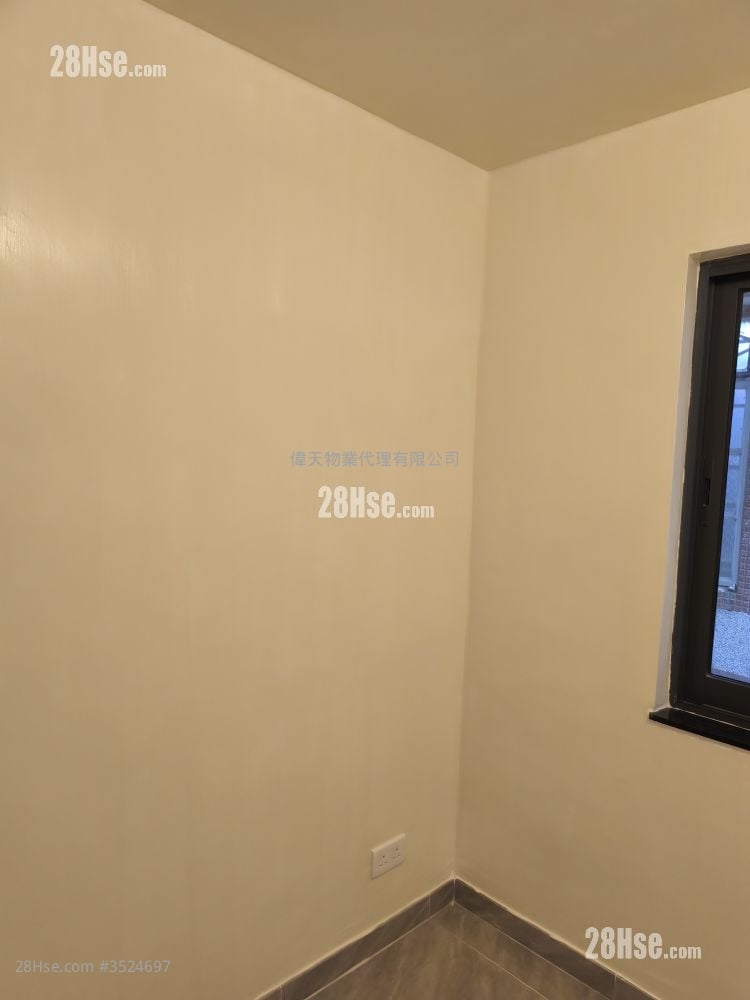 Village Sell 2 Bedrooms , 1 Bathroom 360 ft²