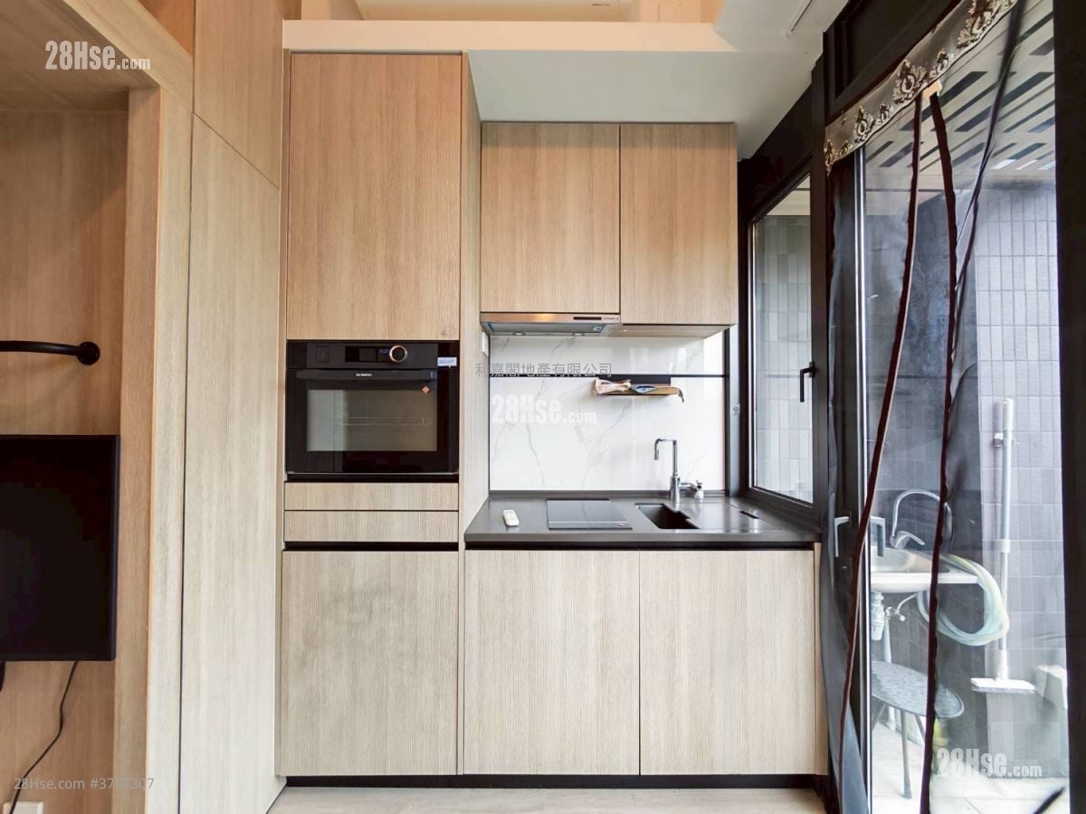 荟蓝 租盘 开放式间隔 , 1 浴室 181 平方尺