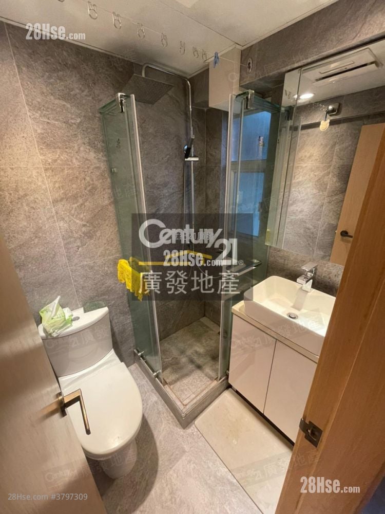 单幢楼房 租盘 1 房 , 1 浴室 230 平方尺