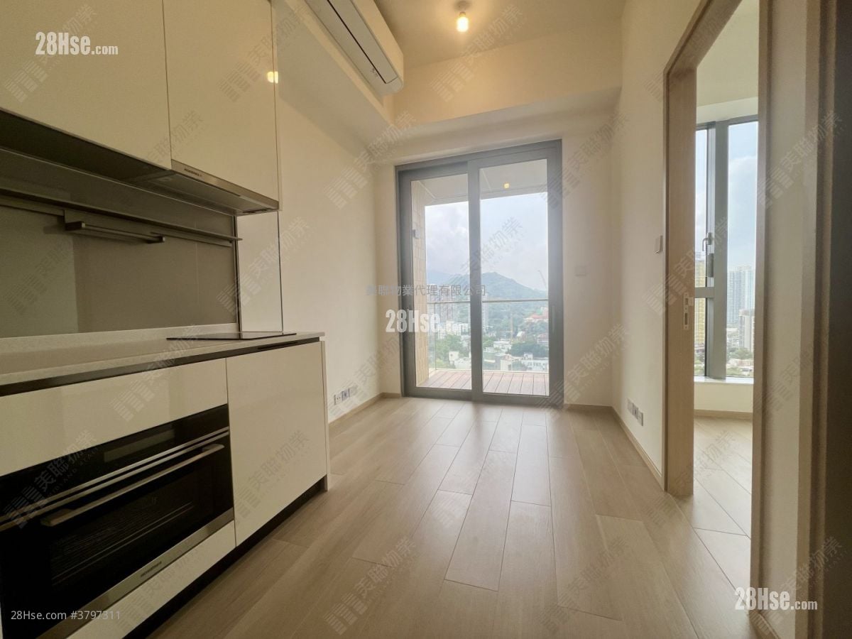 Nexus Grand Sell 1 Bedroom 279 ft²